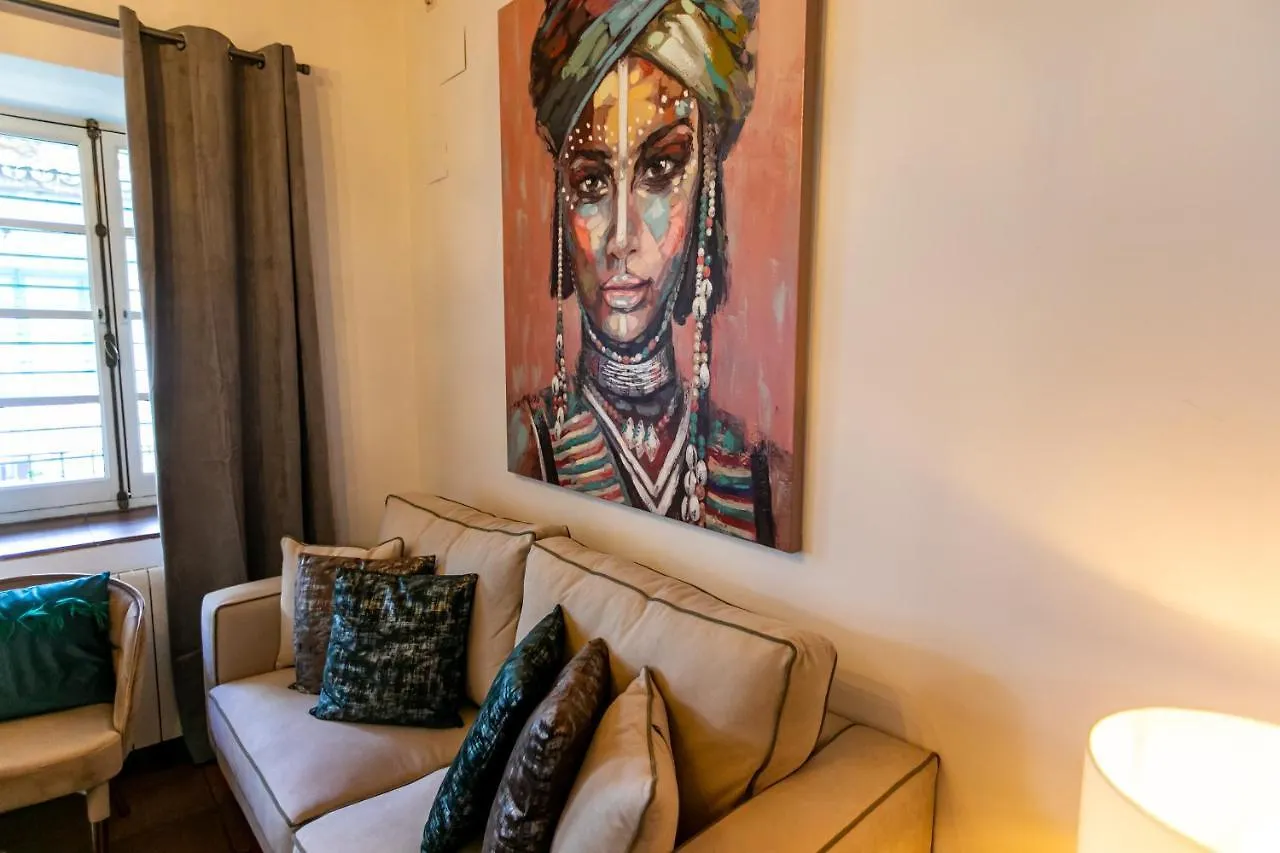 Apartamento 3 Dormitorios En Calle San Vicente. Seville 0*,  Spain